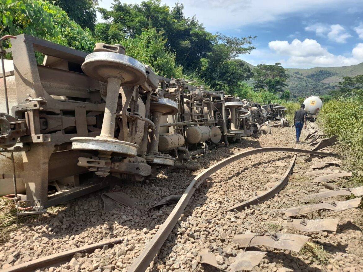 Moçâmedes Railway Incurs Significant Losses Due to Flood Damage