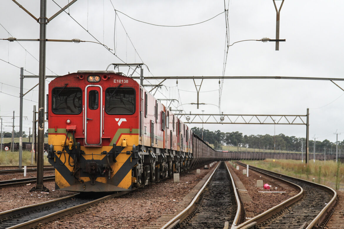 South Africa’s Transnet Requires $669 Million to Revive Coal Export Line