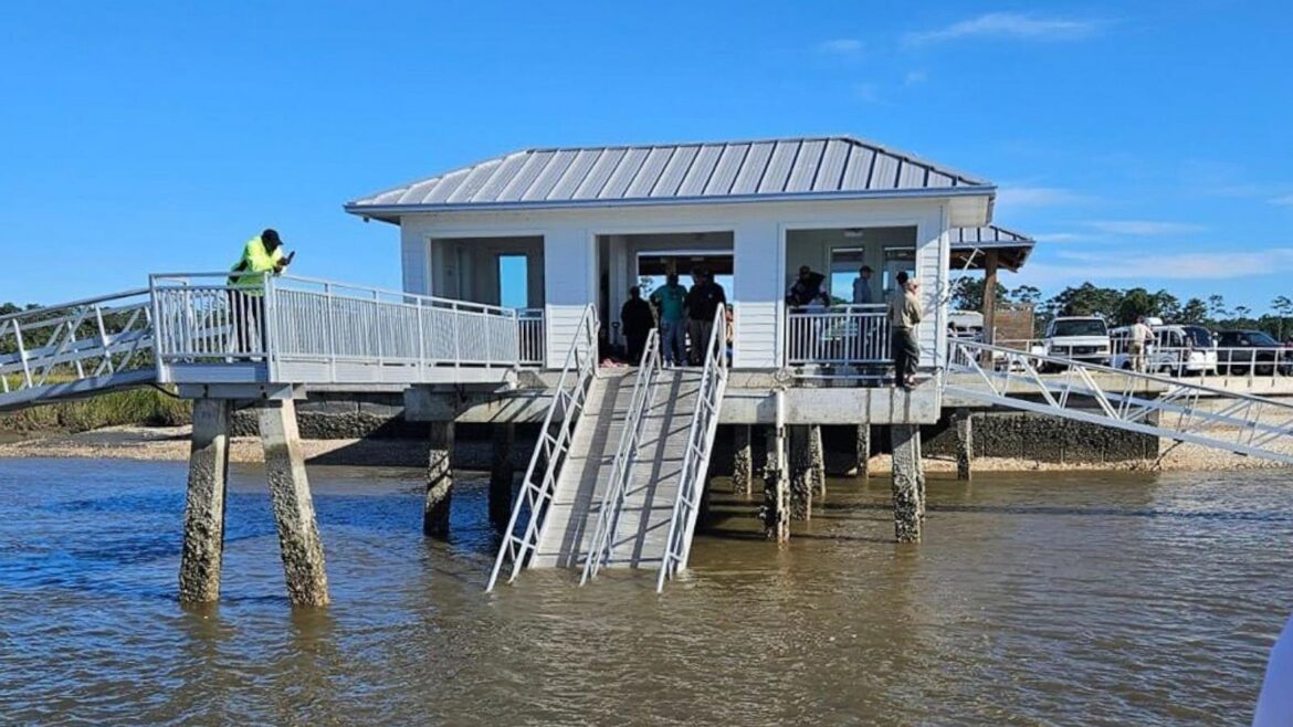 Tragic Gangway Collapse on Sapelo Island Claims Seven Lives