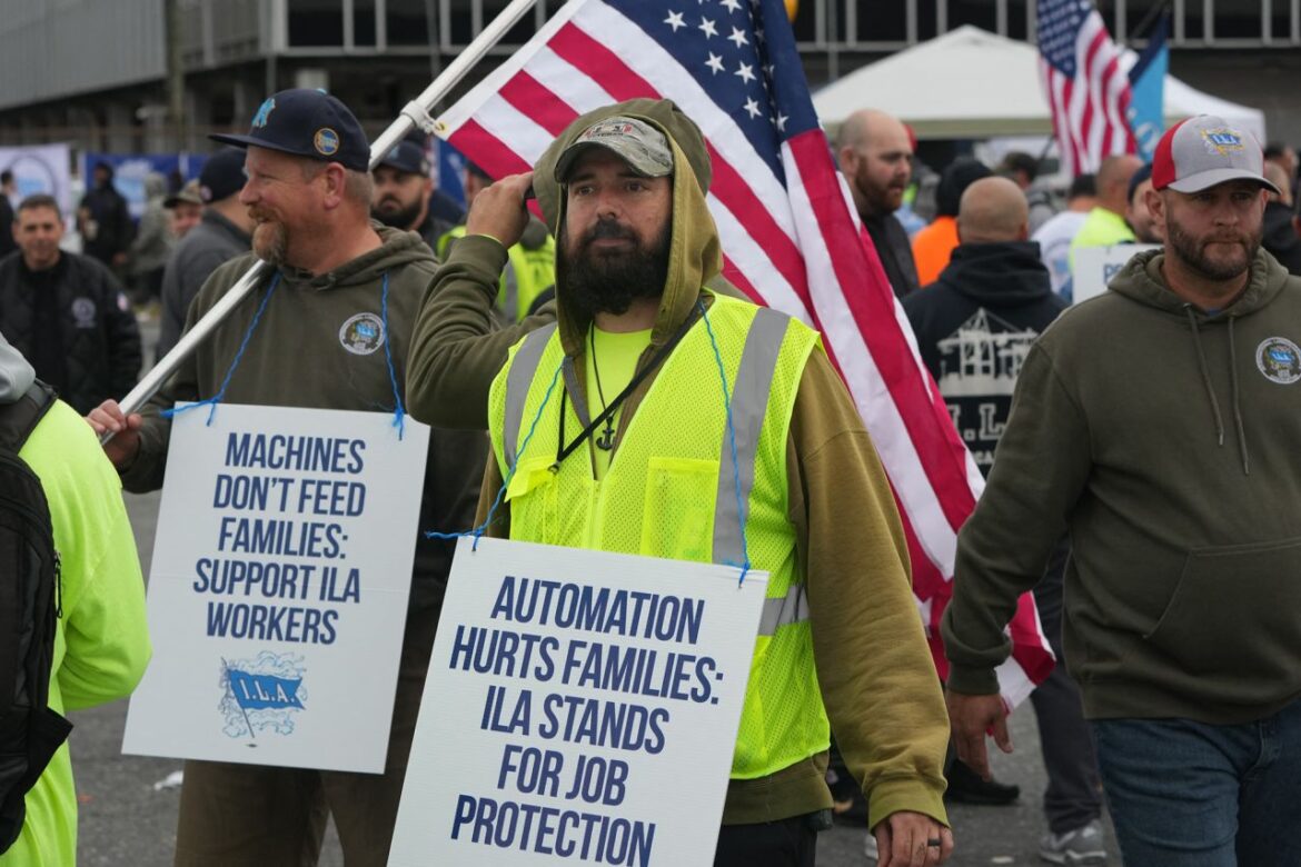 USMX and ILA Strike Nears Resolution as Dockworkers Return to Ports